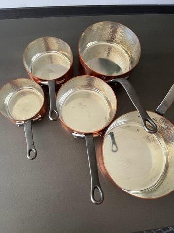 CEM - Ensemble de casseroles (5) - Cuivre, Étain, Fer -, Antiquités & Art