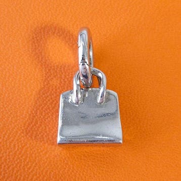 Sans prix de réserve - Hermès - Collier - Amulet Birkin, Handtassen en Accessoires, Nieuw