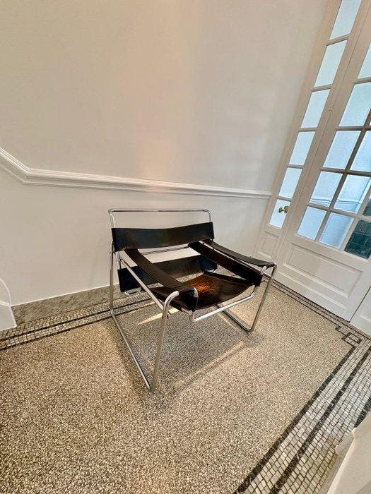 Marcel Breuer - Stoel - Leder, Antiquités & Art, Antiquités | Meubles | Chaises & Canapés
