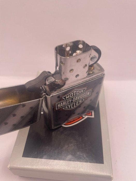 Zippo - HARLEY DAVIDSON MOTOR - Zonder minimumprijs -, Collections, Articles de fumeurs, Briquets & Boîtes d'allumettes