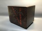Commode - Bois, objets en laque - Japon - Coffre en bambou