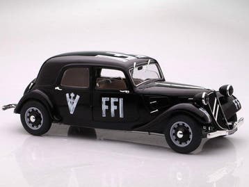 Solido 1:18 - Modelauto - Citroën Traction 7 FFI 1944 -, Nieuw