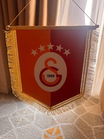 Galatasaray - UEFA Champions League - 2025 - Vlag/wimpel, Nieuw