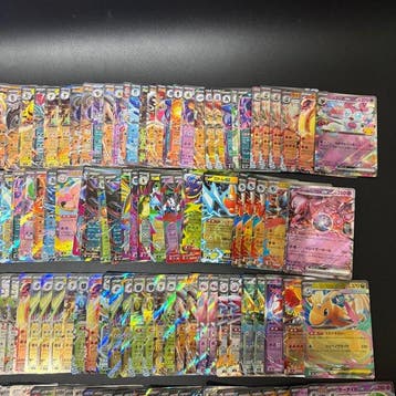 Pokémon - 200 Bulk kaarten - Dragonite, Ho-Oh, Sylveon -, Hobby en Vrije tijd, Nieuw