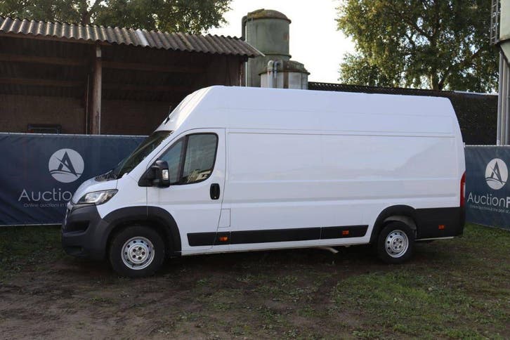 Veiling: Bestelwagen Peugeot BOXER Diesel 165pk 2021, Auto's, Bestelwagens en Lichte vracht, Ophalen