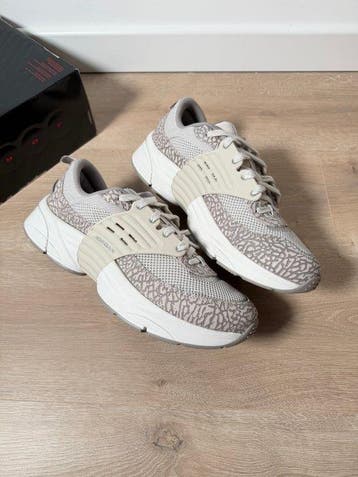 Air Jordan - Sneakers - Maat: EU 44.5 - Nieuw met tags