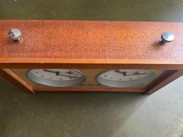 Garde chess clock Made in GDR East Germany - Jeu déchecs -, Antiek en Kunst