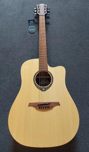 Lag - Tramontane T270 with Gigbag - - Elektro-akoestische