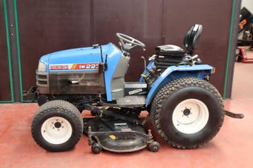 Veiling: Minitractor Iseki TM223FH Diesel 22.5pk met maaier, Ophalen