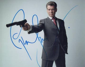James Bond - Signed by Pierce Brosnan (007), Collections