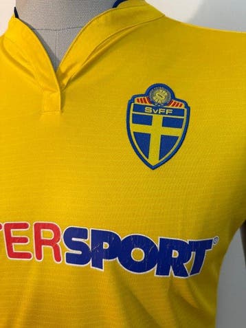 Sweden - Nationale voetbalteams - 2003 - Voetbalshirt, Nieuw