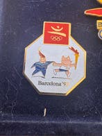 Barcelona 92 - Official Olympic Mascot Cobi Pin Set - 3M, Collections