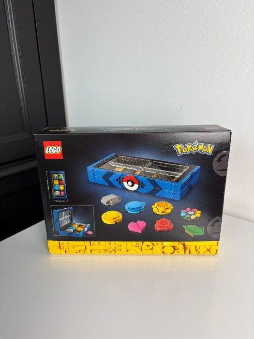 Lego Set - 40892 - Pokémon, Promotional - Kanto Region Badge, Kinderen en Baby's, Speelgoed | Duplo en Lego