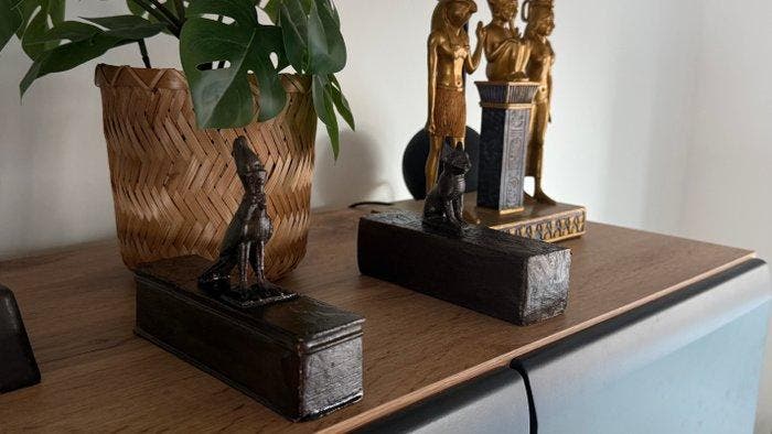 Réplique dun ancien Égyptien sil vous plaît Statue et, Collections, Minéraux & Fossiles