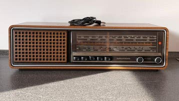 Grundig - RF 420 / Radio stéréo AM/FM de table Récepteur