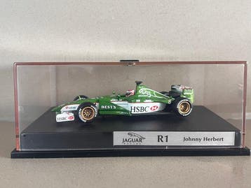 Hot Wheels & Minichamps 1:43 & 1:8 - Modelauto (2) - Lot of, Nieuw