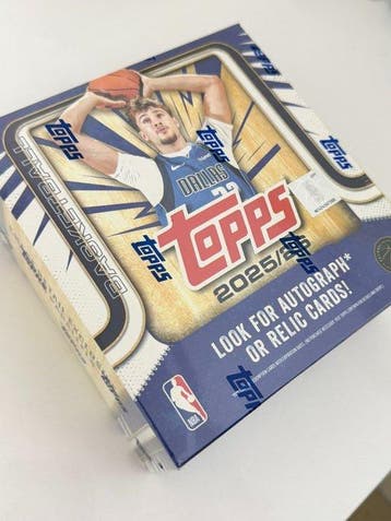 2025/26 Topps Topps Basketball Cooper Flagg Emballage, Nieuw