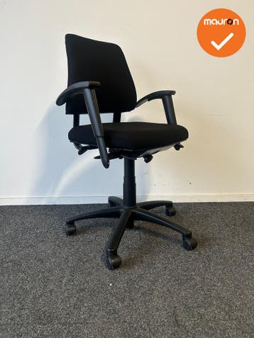 BMA Axia 2.2 - 8Z 2D armpads - medium rug - nieuwe zwarte st, Werkplek, Ophalen of Verzenden, Gebruikt, Stoel