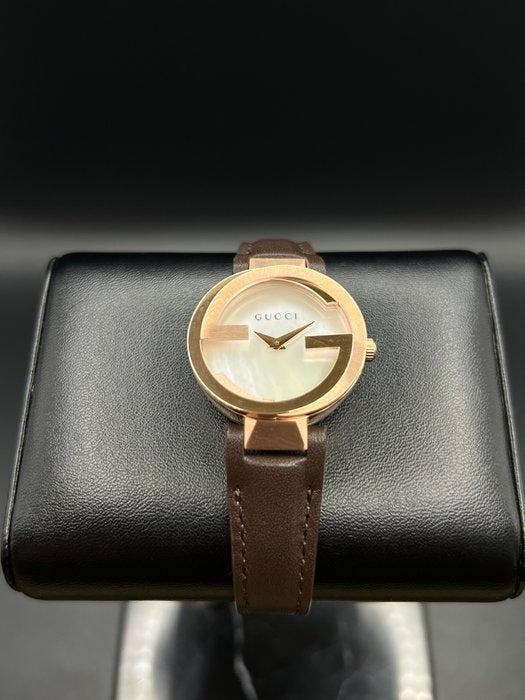 Gucci - Interlocking - Zonder minimumprijs - YA133516 -, Handtassen en Accessoires, Horloges | Heren