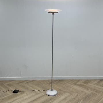 Arteluce Jill A380 vloerlamp, hoogte 195 cm, licht grijs /, Gebruikt