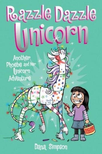 HEAVENLY NOSTRILS CHRONICLE 04 RAZZLE DAZZLE UNICORN, Verzenden, Gelezen, Dana Simpson