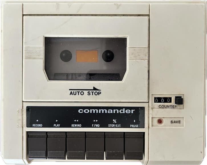 Commander Datasette 4402C, Informatique & Logiciels, Ordinateurs Vintage, Envoi