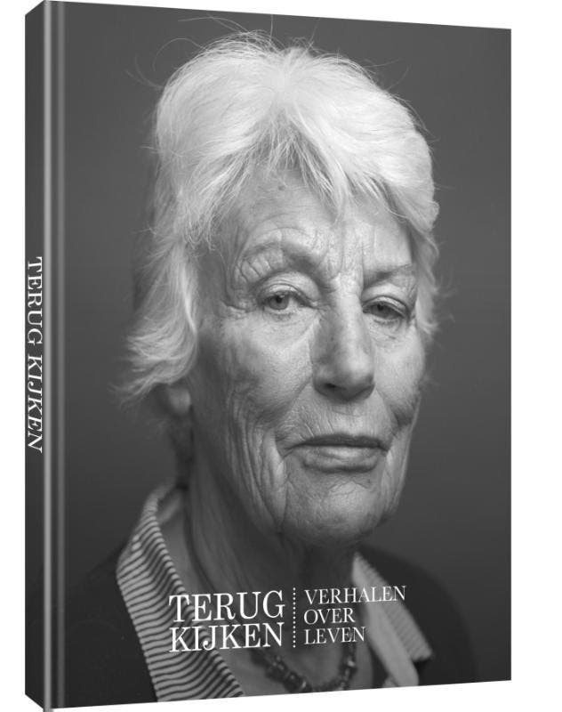Terugkijken 9789025905064 Cecile Vossen, Boeken, Politiek en Maatschappij, Gelezen, Verzenden