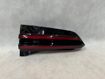 BMW X5 G05 2023 LCI LIFT LED Achterlicht Links Binnen USA, Verzenden, Gebruikt
