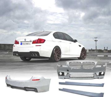 KIT CARROSSERIE BMW F10 13-17 PDC + LAVE PHARES LOOK M5, Verzenden