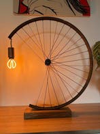 Lampe de bureau - Métal, Bois, Fer - Lampe à roue de vélo