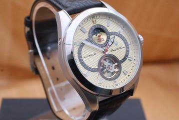 Raoul U. Braun - Moonphase - Sans prix de réserve - Homme -, Handtassen en Accessoires, Horloges | Heren, Nieuw