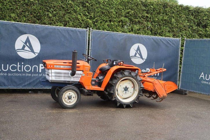 Veiling: Minitractor Kubota ZB1600 Diesel 16pk Met Grondfree, Zakelijke goederen, Landbouw | Tractoren, Ophalen