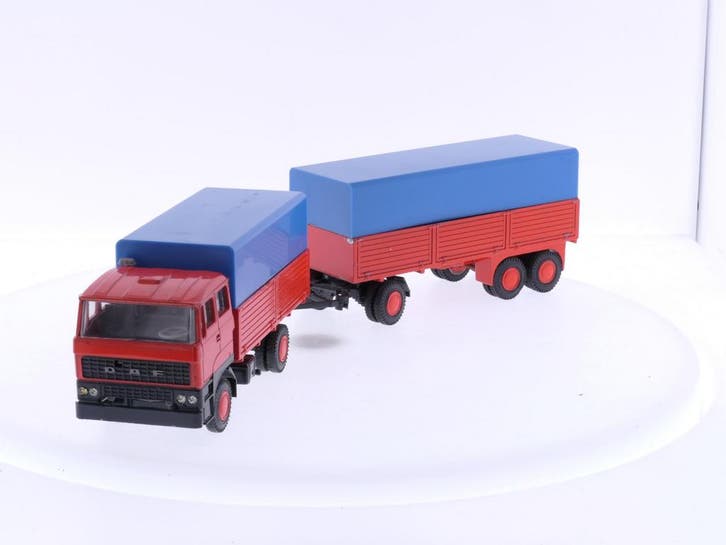 Schaal 1:50 Lion Car Nr.63 Daf 2800 vrachtauto met aanhan..., Hobby & Loisirs créatifs, Voitures miniatures | 1:50, Enlèvement ou Envoi