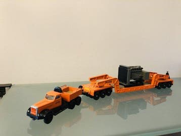 Corgi 1:50 - Model vrachtwagen - Diamond T980 & 24 wheel, Nieuw