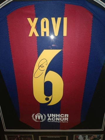 Barcelona - Spaanse voetbal competitie - Xavi - Voetbalshirt, Nieuw