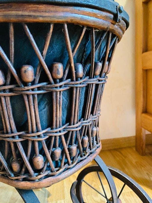 Koets - Rattan, Antiek en Kunst, Curiosa en Brocante