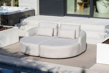Flow Yavi daybed Island Graumel chalk |   Sunbrella | SALE, Tuin en Terras, Nieuw