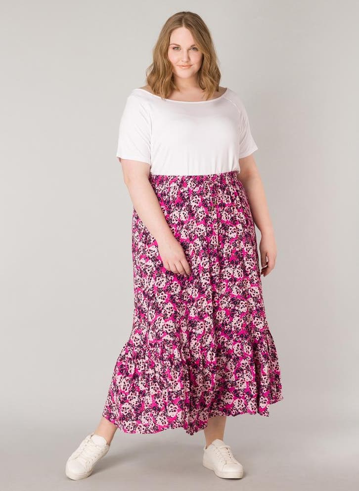 Yesta Maxi bloemenprint1(48)Maat 46/48 (XL) of groter, Kleding | Dames, Rokken, Overige kleuren, Nieuw, Maat 46/48 (XL) of groter
