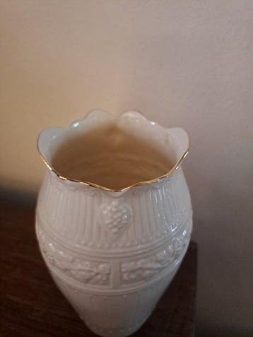 Belleek - Belleek - Vaas - Bacchus - Beenderporselein
