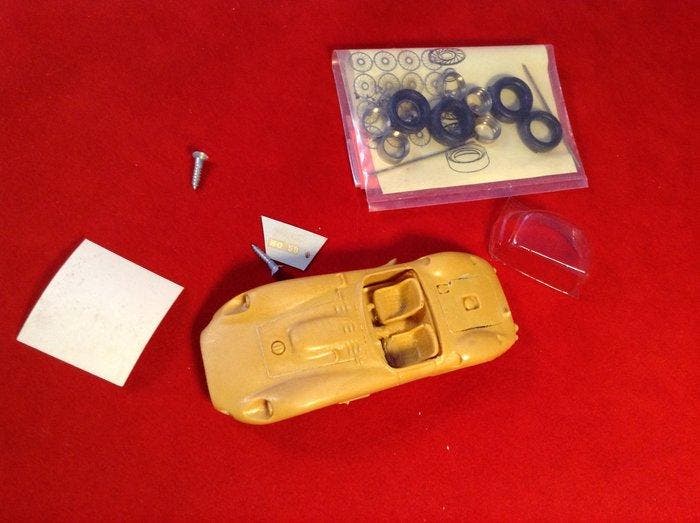 Neimad - made in France 1:43 - Model sportwagen - Maserati, Hobby en Vrije tijd, Modelauto's | 1:5 tot 1:12