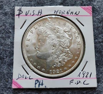 Verenigde Staten. 5 x 1 Morgan Dollar e 2 x Half Dollar