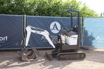Veiling: Minigraver Bobcat E10-AAEM Diesel 7.5kW 2018, Articles professionnels, Machines & Construction | Grues & Excavatrices