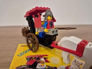 Lego Set - 6023 - Castle - Maidens Cart