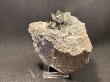 pyriet Kristallen op matrix - Hoogte: 100 mm - Breedte: 100, Verzamelen