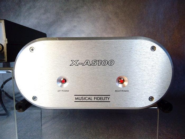 Musical Fidelity - X - AS 100 Solid state eindversterker, TV, Hi-fi & Vidéo, Radios