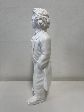 Ottmar Hörl (1950) - Sculpture, Ludwig van Beethoven II - 47