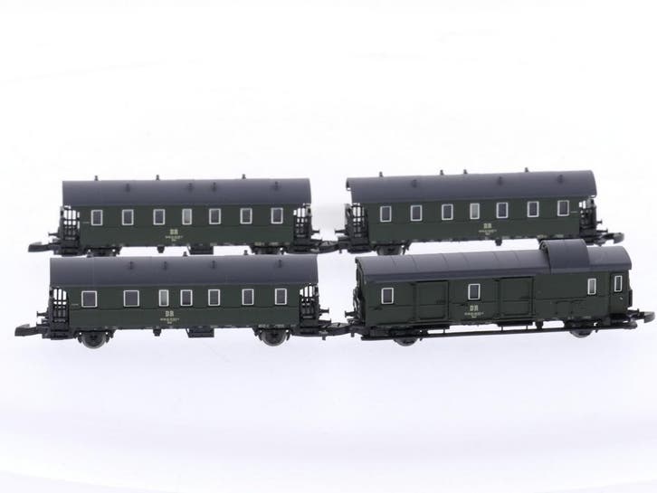 Schaal Z Märklin 87513 Set Personenrijtuigen van de DR #532, Hobby en Vrije tijd, Modeltreinen | Overige schalen, Gelijkstroom