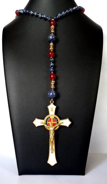lapis lazuli en robijn - Rozenkrans – Sint-Benedictuskruis -