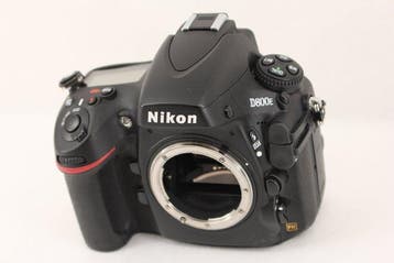 Nikon D800E FX-Format 36.3MP DSLR Body with AF-S 24-120mm, Nieuw