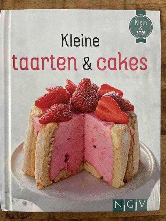 Kleine taarten en cakes 9783625186021, Boeken, Overige Boeken, Gelezen, Verzenden